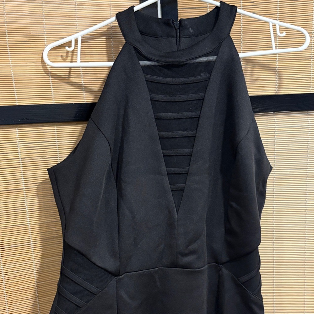 Elegant Black Sleeveless Dress